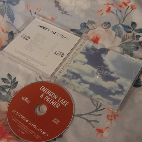 🏖 Extended versions CD - Picture 3 of 6